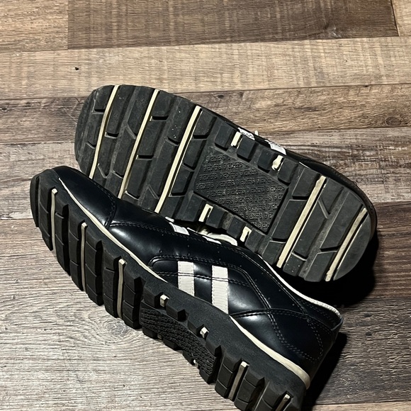 Skechers Womens Sz 8.5 Lace Up Black Leather Street Sneaker Off Wht Stripes - Picture 9 of 11